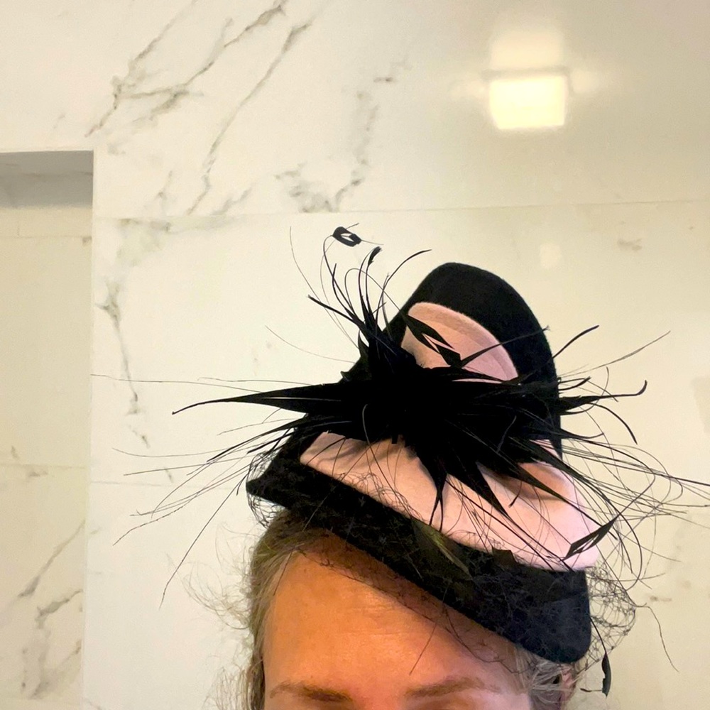 Black and Rose Felt Fascinator